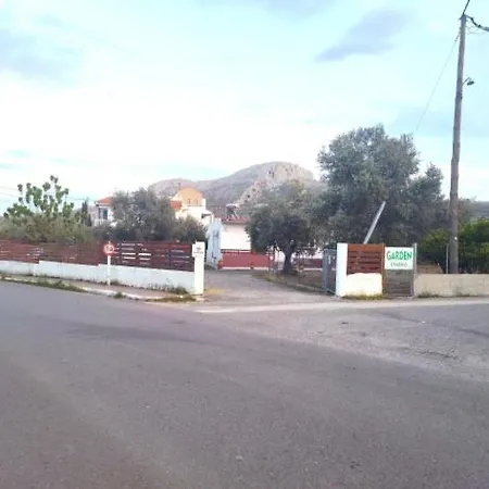 Garden N4 Πανσιόν 3*
